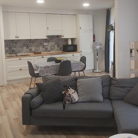 Canton, Ferrol Apartment Exterior photo